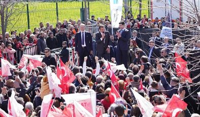 Türkiye’de İlk Olan ‘Dönüşüm Mahallesi’nde Ekrem İmamoğlu ile Halk Buluşması