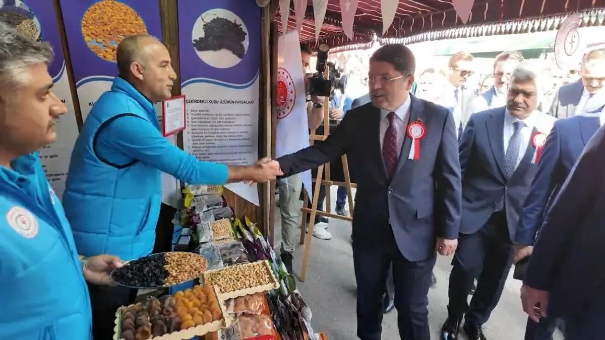 İşyurtları Ürün ve El Sanatları Fuarı’na ilgi yoğundu